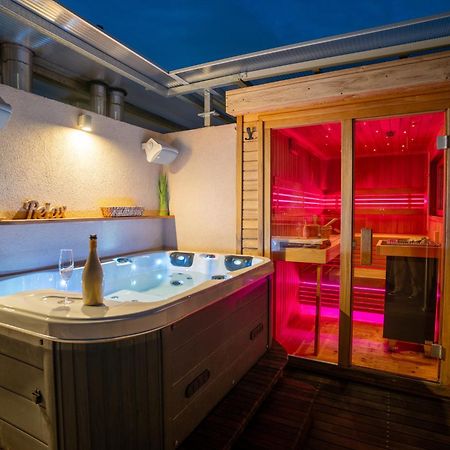 Luxury Rooftop Appartment With Fantastic Views Praag Buitenkant foto