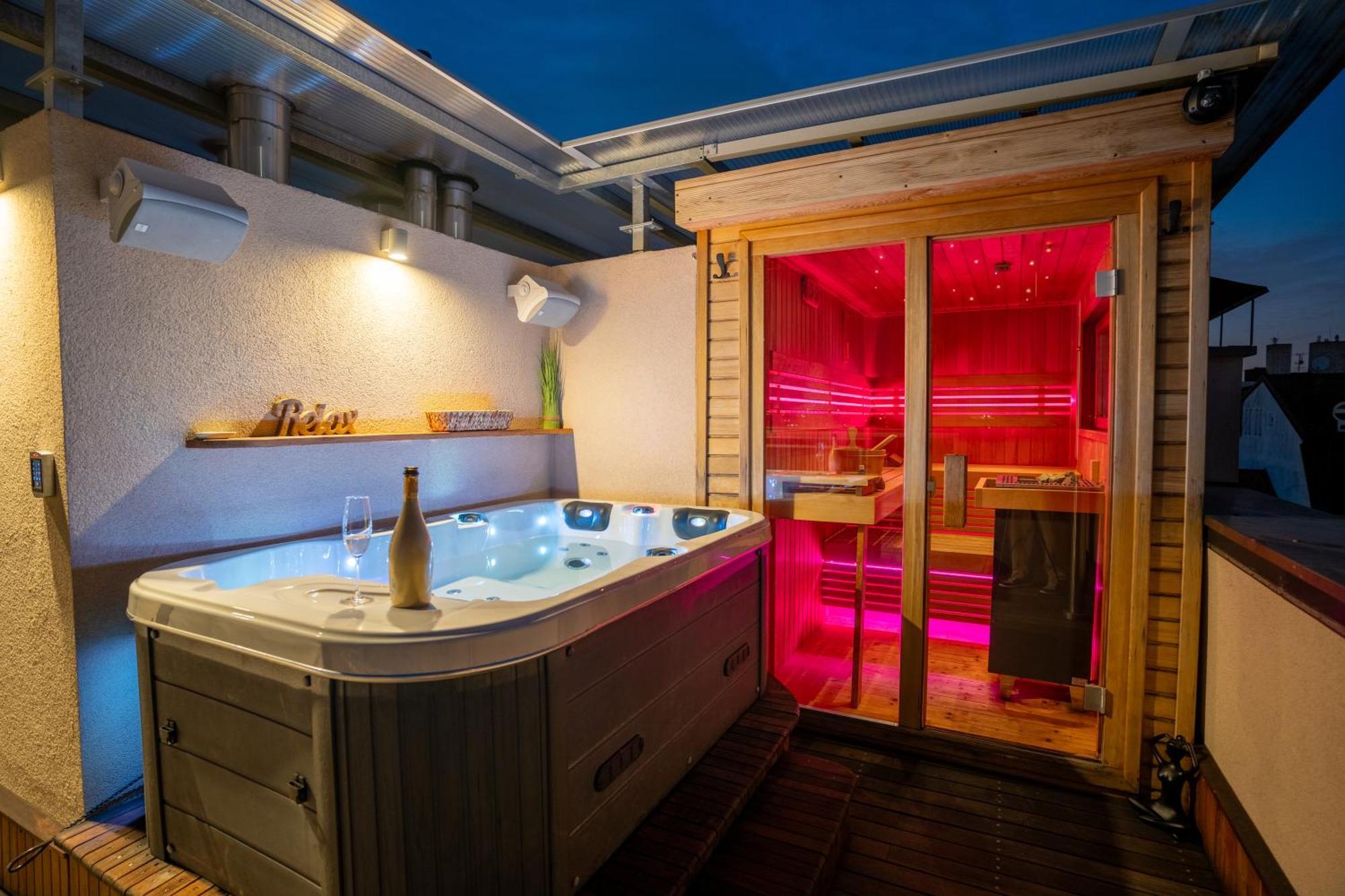 Luxury Rooftop Appartment With Fantastic Views Praag Buitenkant foto