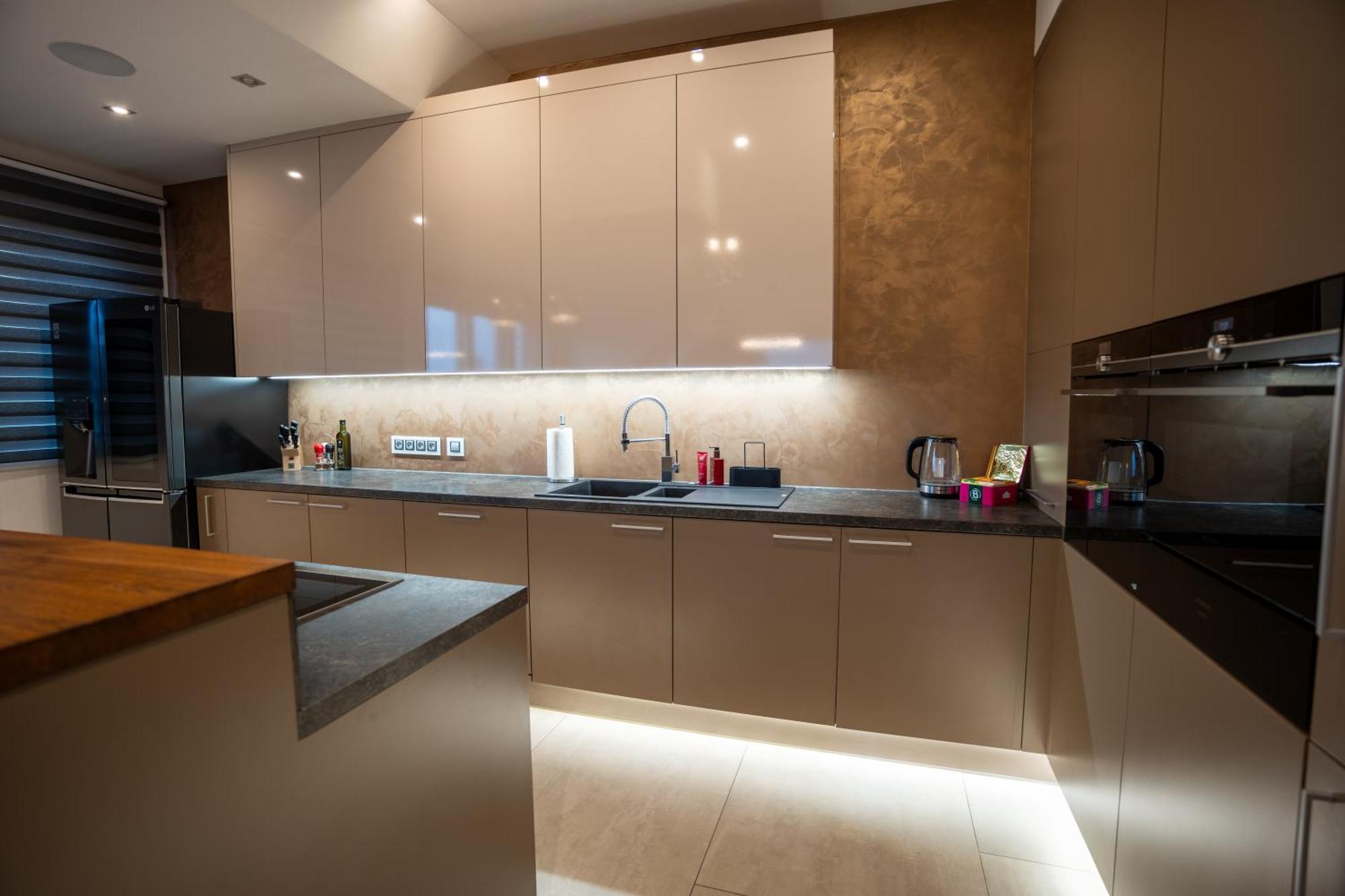 Luxury Rooftop Appartment With Fantastic Views Praag Buitenkant foto